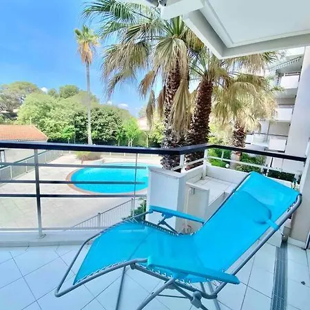 Aquarine Piscine Acces Plage Apartman Saint-Raphaël
